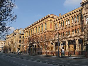 Elte D épület Bp Viii Ker Múzeum Krt.4